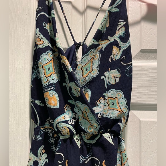 Patterned Romper - Picture 3 of 4